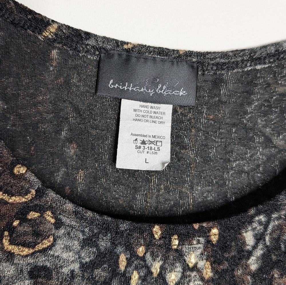 Bundle (2) Long Sleeve Pullover Tops Lightweight Floral Abstract Print L - Picture 4 of 12